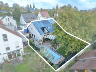 Hauptbild BEZUGSFREI! TRAUMHAFT RENOVIERTES EINFAMILIENHAUS MIT POOL IN FREISING